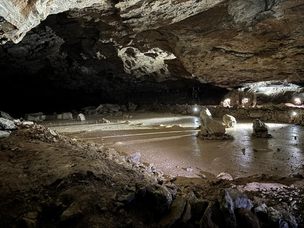 Karstschauhöhle Heimkehle: Opdag en imponerende underjordisk verden